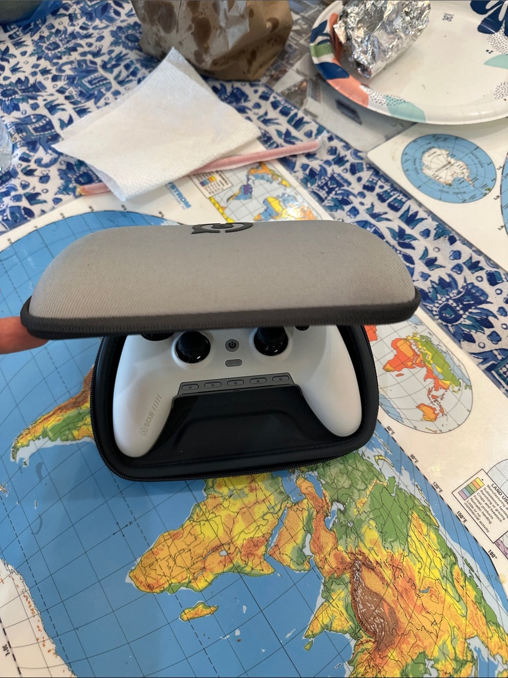 Scuf White Wireless pc Controller - Picture 5 of 7